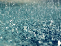 下過雨后，室內(nèi)空氣沒有清新反而甲醛超標了